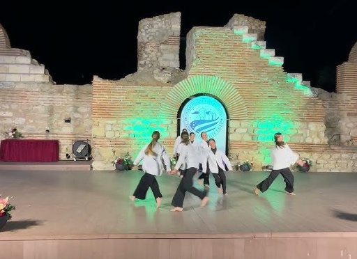 Современный танец для детей, подростков и взрослых
